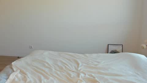 Snapshot of just_jenifer chatting on January 2025 12:18:01 PM Jeni online show from January 2025 12:18:01 PM