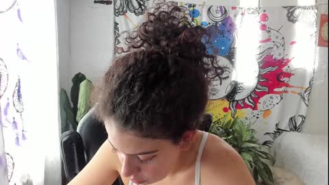 Sofia online show from January 2025 06:46:01 PM