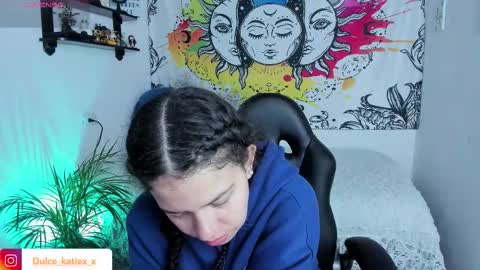 Sofia online show from November 2025 01:11:01 PM