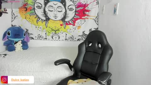 Sofia online show from April 2026 01:34:01 PM