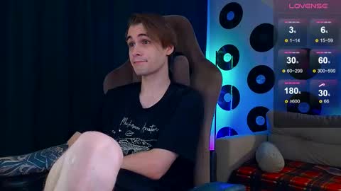 Snapshot of just_sammy chatting on October 2025 03:33:02 PM Samuel online show from October 2025 03:33:02 PM