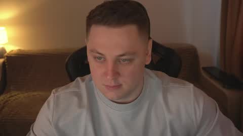 Snapshot of just_top chatting on April 2026 04:11:02 PM David online show from April 2026 04:11:02 PM