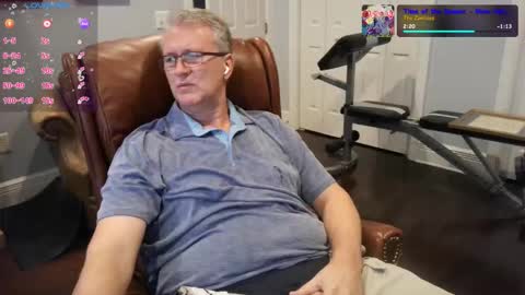 Michael online show from December 2025 04:35:02 PM