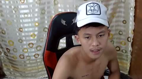 Snapshot of justcallme_james chatting on March 2026 01:17:01 PM James online show from March 2026 01:17:01 PM