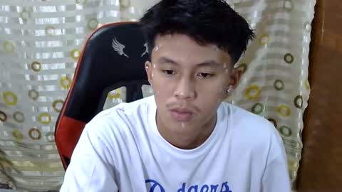 Snapshot of justcallme_james chatting on March 2026 01:33:01 PM James online show from March 2026 01:33:01 PM