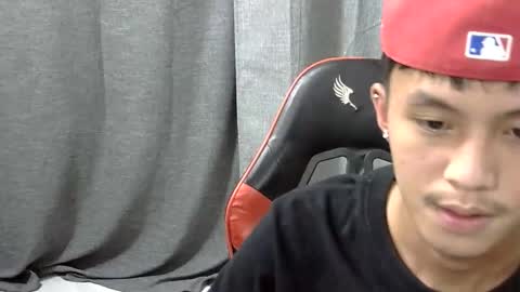 Snapshot of justcallme_james chatting on April 2026 02:43:01 AM James online show from April 2026 02:43:01 AM