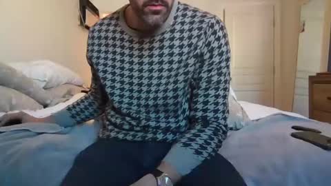 just laz online show from February 2025 07:02:01 PM