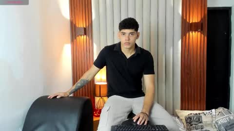 Justin online show from December 2025 08:26:02 PM