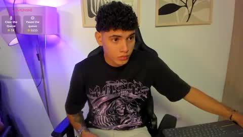 Snapshot of justin_payn14 chatting on April 2026 01:45:01 PM justin_payn14 online show from April 2026 01:45:01 PM