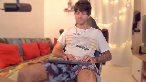 Diego online show from December 2025 09:20:01 PM