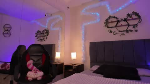 Justin online show from November 2025 11:21:01 AM