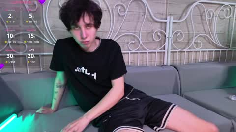 justTEEN online show from May 2026 03:09:02 PM