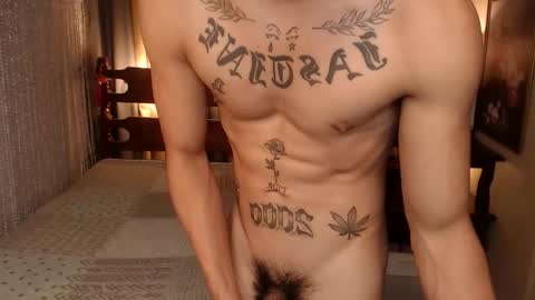 Snapshot of justine_hunk chatting on January 2026 09:40:02 PM justine_hunk online show from January 2026 09:40:02 PM