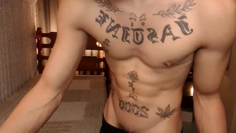 Snapshot of justine_hunk chatting on February 2026 05:42:01 PM justine_hunk online show from February 2026 05:42:01 PM