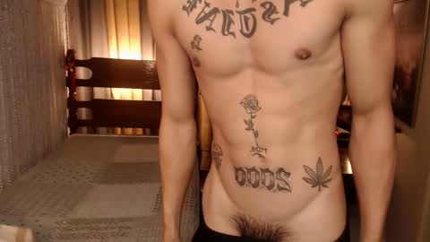 Snapshot of justine_hunk chatting on February 2026 05:31:01 PM justine_hunk online show from February 2026 05:31:01 PM