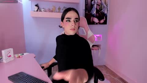 Snapshot of justineperry chatting on March 2025 04:28:01 AM Justine online show from March 2025 04:28:01 AM