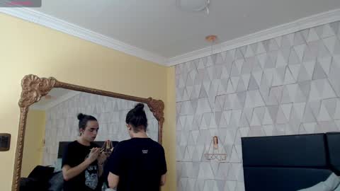 Snapshot of justineperry chatting on March 2025 04:05:02 AM Justine online show from March 2025 04:05:02 AM