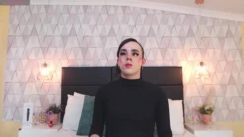 Snapshot of justineperry chatting on September 2025 03:05:01 AM Justine online show from September 2025 03:05:01 AM