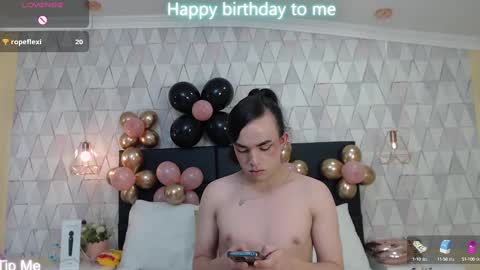 Snapshot of justineperry chatting on October 2025 03:15:02 AM Justine online show from October 2025 03:15:02 AM