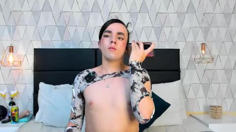 Snapshot of justineperry chatting on December 2025 03:23:01 AM Justine online show from December 2025 03:23:01 AM