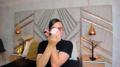 Justine online show from March 2026 09:21:02 PM