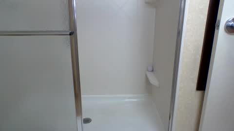 Snapshot of justing2324 chatting on March 2026 06:08:02 AM Justin online show from March 2026 06:08:02 AM