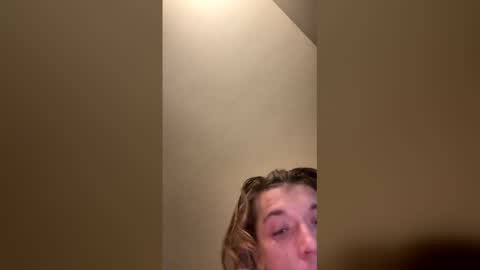 Snapshot of justinkoehn72 chatting on May 2026 07:15:02 AM justinkoehn72 online show from May 2026 07:15:02 AM