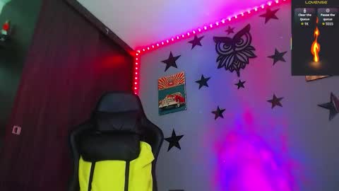 Justinsc online show from October 2025 07:14:02 PM