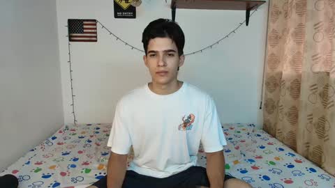 Snapshot of justinsinner1 chatting on February 2025 09:49:01 PM justinsinner1 online show from February 2025 09:49:01 PM