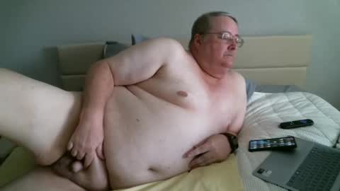 justmedm64 online show from January 2025 03:57:02 PM