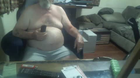 Snapshot of justmeohio chatting on June 2026 02:17:01 AM justmeohio online show from June 2026 02:17:01 AM