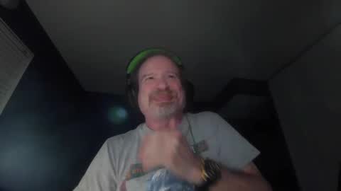 Snapshot of justmetool chatting on October 2025 07:39:02 AM Tool online show from October 2025 07:39:02 AM