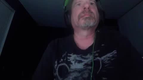 Snapshot of justmetool chatting on October 2025 06:01:01 AM Tool online show from October 2025 06:01:01 AM