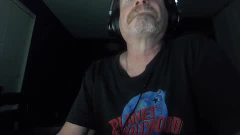 Snapshot of justmetool chatting on June 2026 09:37:01 AM Tool online show from June 2026 09:37:01 AM