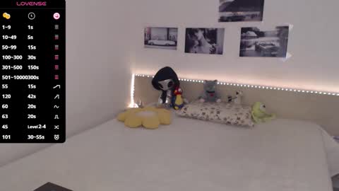 Julie online show from November 2025 05:02:02 PM