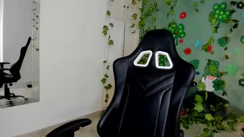 Snapshot of justmia_ chatting on March 2026 12:03:01 AM Mia online show from March 2026 12:03:01 AM