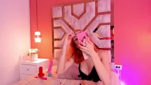 Snapshot of justmia_ chatting on April 2026 07:29:01 PM Mia online show from April 2026 07:29:01 PM