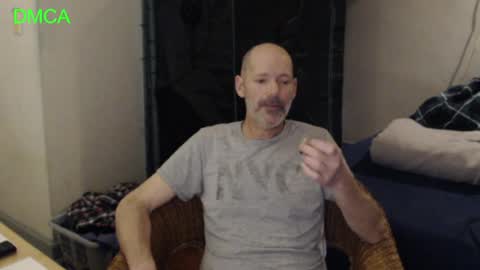 Snapshot of justonetime1 chatting on April 2026 01:05:01 AM Justonetime1 online show from April 2026 01:05:01 AM