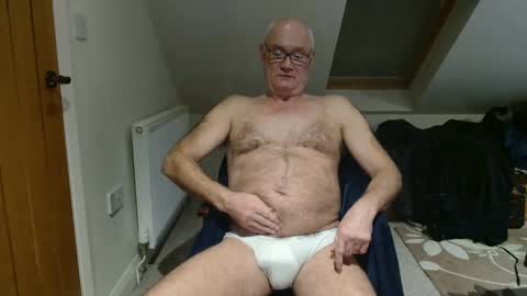 JustRichie online show from January 2025 01:03:01 PM