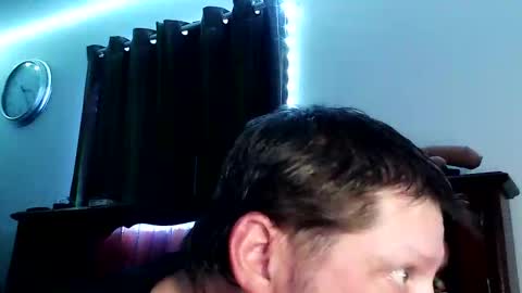 Snapshot of justsetfree chatting on December 2025 08:22:01 AM justsetfree online show from December 2025 08:22:01 AM
