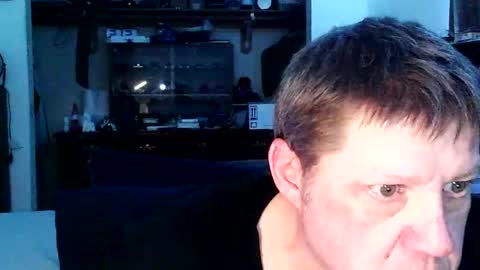 Snapshot of justsetfree chatting on December 2025 08:23:01 AM justsetfree online show from December 2025 08:23:01 AM