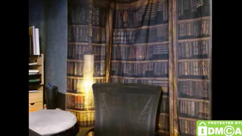 Snapshot of justshutupandwatch chatting on November 2025 06:46:02 AM M. Dean online show from November 2025 06:46:02 AM