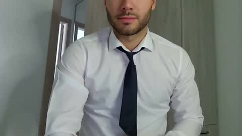 Snapshot of justynxxx1 chatting on February 2025 07:01:02 AM Justin online show from February 2025 07:01:02 AM