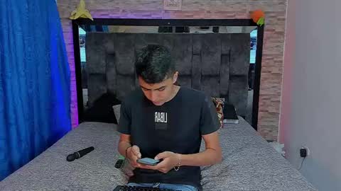 Juan and friends online show from February 2025 07:37:01 AM