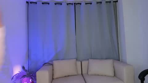 ees 3 online show from November 2025 12:43:02 AM