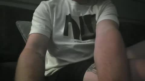 Snapshot of k00fler_08 chatting on May 2026 01:55:01 AM koof online show from May 2026 01:55:01 AM