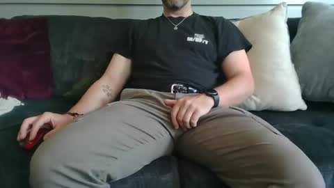 Snapshot of k00fler_08 chatting on May 2026 09:56:02 PM koof online show from May 2026 09:56:02 PM