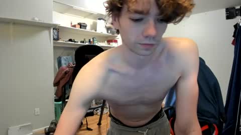 Snapshot of k0rpse4 chatting on June 2026 04:09:01 AM Davey online show from June 2026 04:09:01 AM