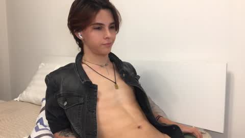  k0sta online show from December 2024 01:03:01 AM