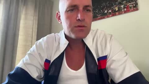 Snapshot of k2126k chatting on April 2026 04:52:01 PM k2126k online show from April 2026 04:52:01 PM